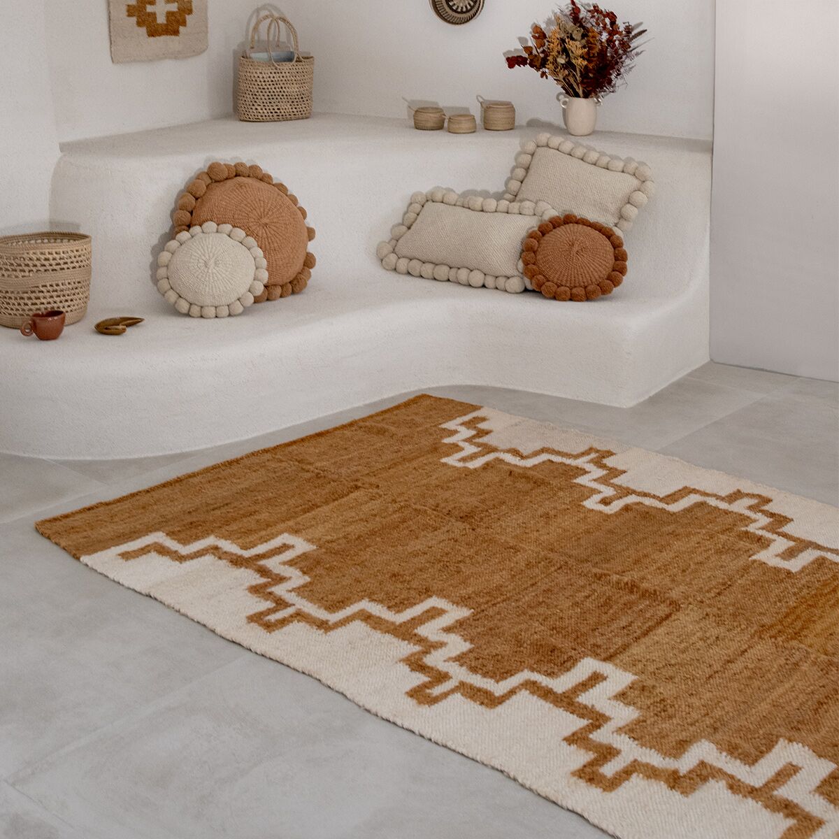 tapis-laine-ocre-finca-home-2 Tapis en laine ocre Finca Home