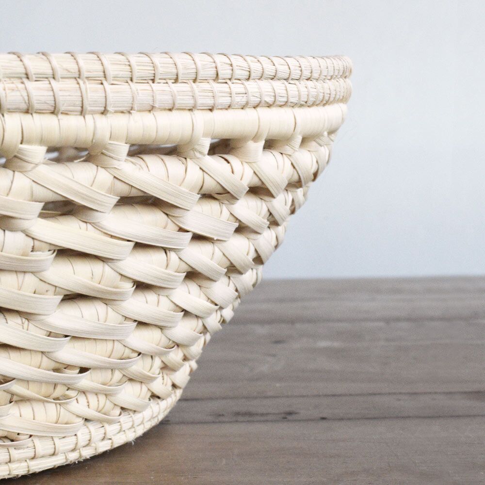 zoom-corbeille-decorative-palmier-tresse-finca-home Corbeille décorative L en palmier Finca Home