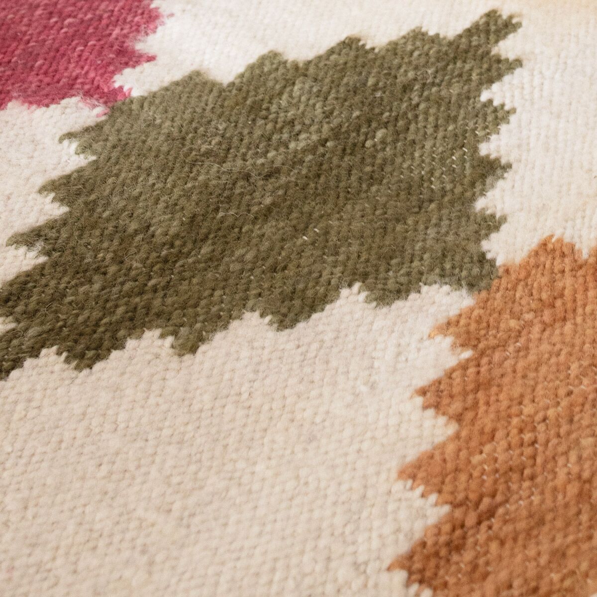 tapis-couloir-multicolore-laine-finca-home-4