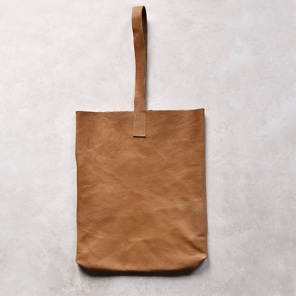 tote-bag-cuir-chevre--finca-home Tote bag en cuir de chèvre Finca Home