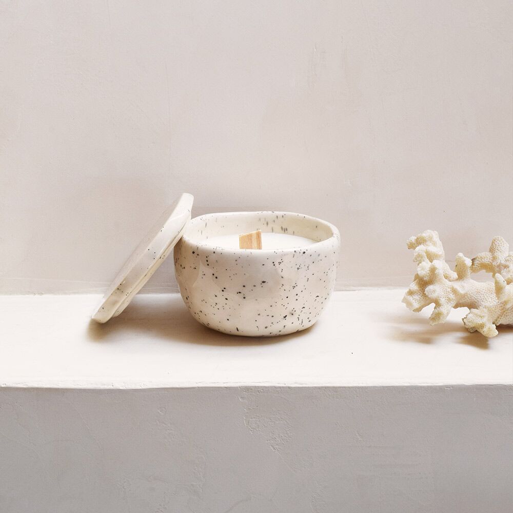 bougie-ecologique-jasmin-ceramique-finca-home
