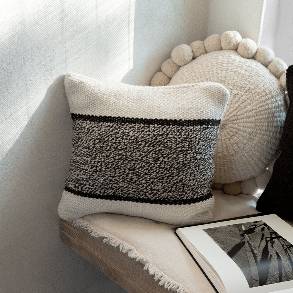 coussin-deco-boheme-chic-laine-finca-home-14 Coussin déco bohème chic Finca Home