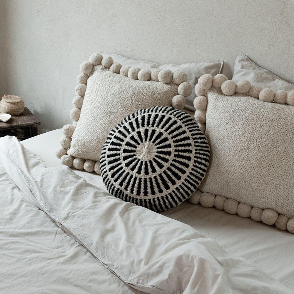 coussin-deco-boheme-chic-laine-finca-home-5 Coussin déco bohème chic Finca Home