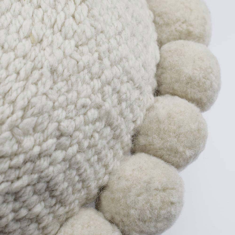 zoom-coussin-rond-pompons-blanc-finca-home Coussin rond pompons blanc Finca Home