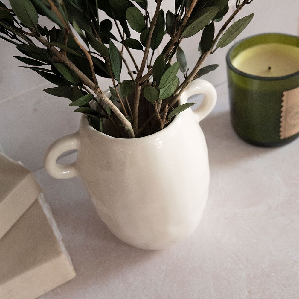 vase-ceramique-blanc-anses-2-finca-home Vase en céramique blanc Finca Home