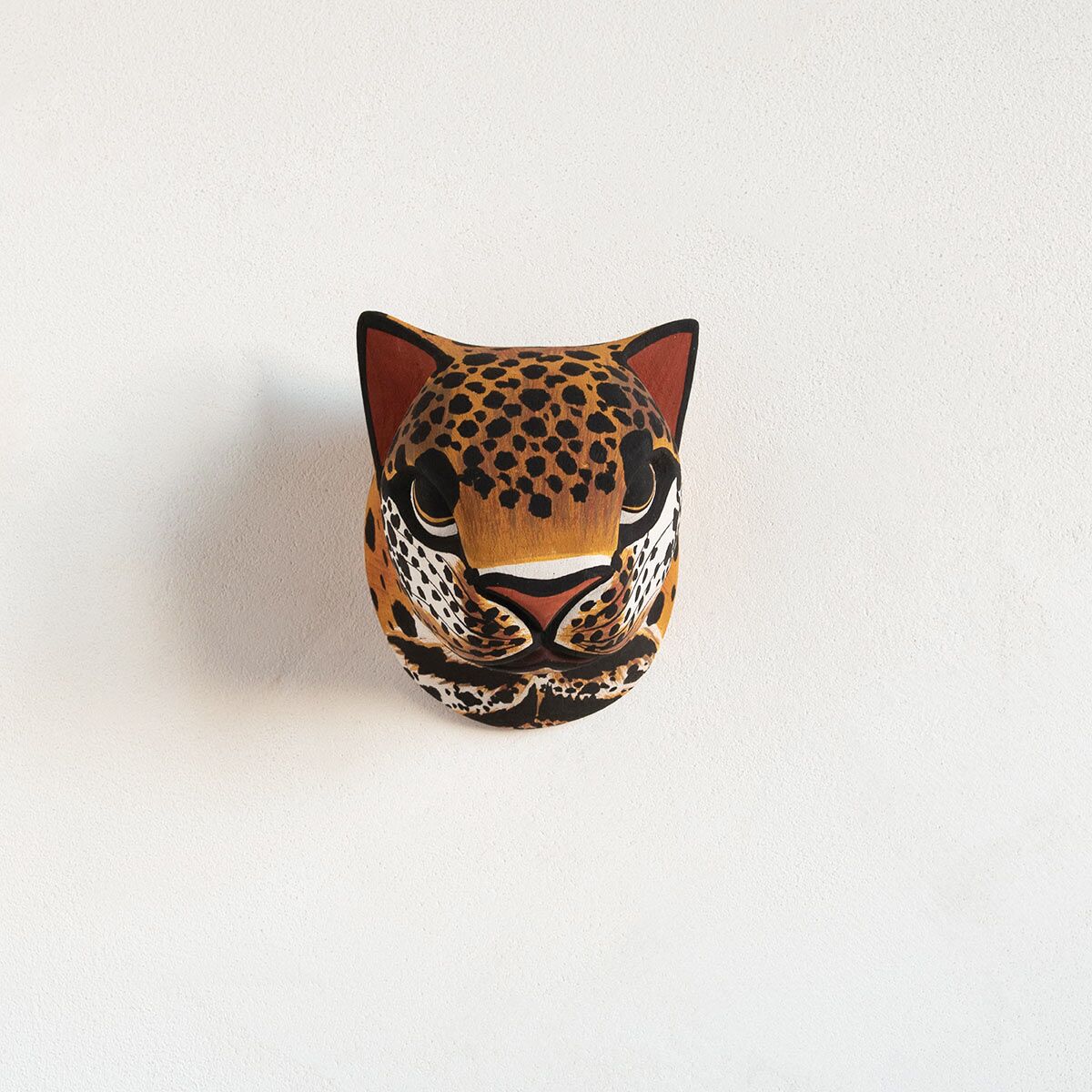 sculpture-murale-bois-petit-jaguar-finca-home-02 Trophée mural en bois petit jaguar Finca Home